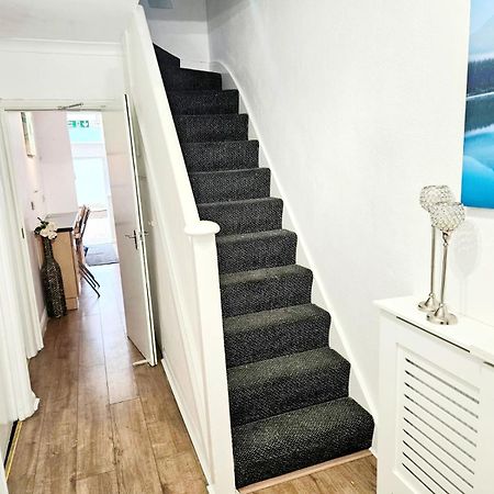 Cosy Room Stay 5 Sutton  Ngoại thất bức ảnh
