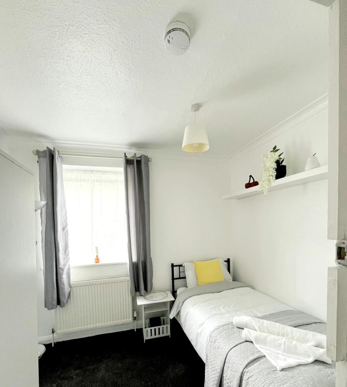 Cosy Room Stay 5 Sutton  Ngoại thất bức ảnh